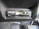 ナビゲーション連動ETC2.0車載器です。料金所のETCレーンへの誘導やナビ画面での利用履歴・料金確認などが可能です。納車前にはセットアップ完了!カードを差し込むだけで、ごり利用いただけます。