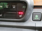 シート表面を直接温める「シートヒーター」で、寒い時期のドライブも快適です。