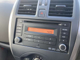 CDプレーヤー、ラジオが付いています!シンプルで使いやすいです!
