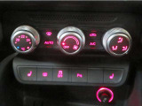 ■温度設定をしておけばいつでも快適な車内温度を維持できるオートエアコン!