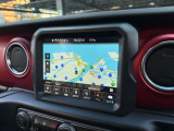 Apple car play , Android Auto Auto 対応/8.4インチナビゲーショシステム搭載。