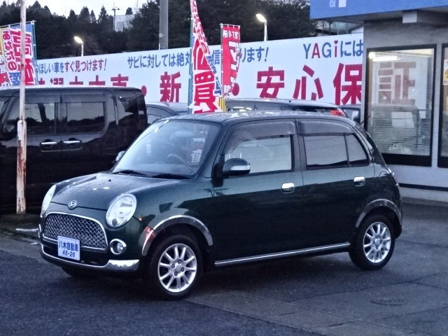 ミラジーノ プレミアム L 4WD 