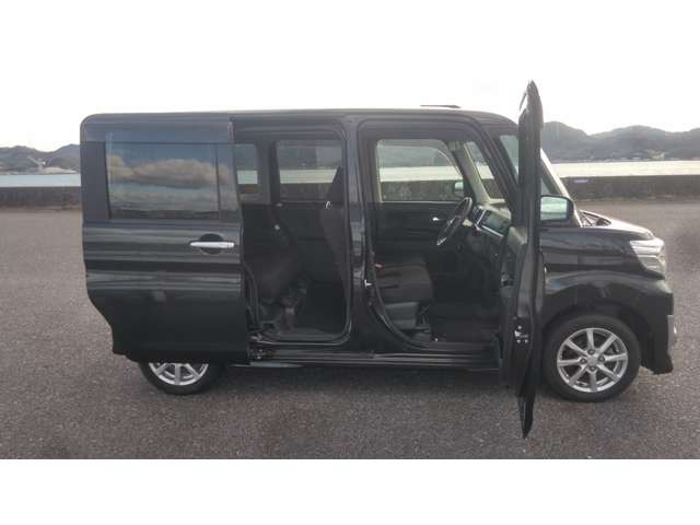 ダイハツ タントカスタム X CVT エコアイドル 左電動スライド ABS 禁煙