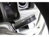 Honda SENSING搭載!ミリ波レーダー単眼カメラで、クルマの前方の状況を認識。ブレーキやステアリングの制御技術と強調し、安全・快適な運転や事故回避を支援する先進のシステムです。