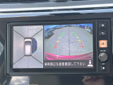 【アラウンドビューモニター】駐車時にまるで空から自分の車を見ているかのような映像を映し出して、安全に確認できる機能です!