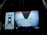 パノラミックビューモニターシステムが付いているので車の上から見た映像が確認できますよ。