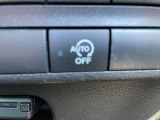 アイドリングストップは信号待ちなどの停車時にエンジンを自動的にストップさせることでガソリンの消費をセーブします