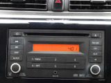 2DINオーディオです。CD、ラジオを聴くことができます。当たり前の装備かもしれませんが、なくては困るドライブの必需品ですよね!