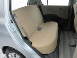 しっかりとした厚みのあるシートで振動や騒音を低減、長時間のドライブでも疲れません!