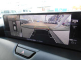目線が難しい領域を映像で表示、毎日の運転をサポート360度ビューモニター。