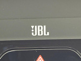 【JBLサウンドシステム付き】高度なチューニング能力が搭載されており、高音質な音楽をお楽しみいただけます♪