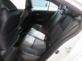 【後部座席】コンパクトながらリヤシートのスペースをしっかり確保!「まるごとクリーニング」も実施済です。