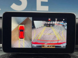 ●パノラミックビューモニター:専用のカメラにより、上から見下ろしたような視点で360度クルマの周囲を確認することができます☆死角部分も確認しやすく、狭い場所での切り返しや駐車もスムーズに行えます。