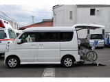 数多くの画像とコメントを掲載しています。是非、当社ホームページへお越し下さい。福祉車両専門店ホームページ。http://sakaide-j.com/※車いすは見本です。