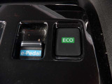 ECOモードスイッチとe-Pedal走行のスイッチ