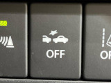 【スズキ セーフティサポート】走行中に前方の車両等を認識し、衝突しそうな時は警報とブレーキで衝突回避と被害軽減をアシスト。より安全にドライブをお楽しみいただけます。