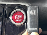 【スマートキー(エンジンスタートストップスイッチ)】スマートキー(電子キー)を持っていれば、スイッチを押すだけでエンジンをかけることができます!