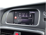 MyCarメニューでは、車両の安全機能や、ヘッドライト、ドアロック等の設定をカスタマイズできます。