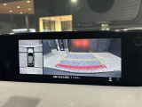 360度ビューモニターが装備されています。車両上方から見下ろしたような映像に加工して表示してくれますので、縦列駐車や車庫入れも安全に行えます