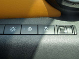 エマージェンシーブレーキ搭載!多彩な先進安全装備で安心ドライブをサポート。横滑り防止装置も付いて安心です!