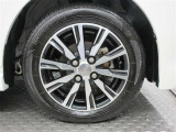 タイヤは155-65R-14純正アルミホイル付きで、タイヤの残り溝も十分有ります。