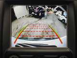 ●ガイドライン付きバックカメラ:不安な駐車もこれで安心!ガイドライン付きなので狭い箇所での駐車もラクラクです!