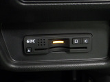 【ETC】便利なETC車載器も装備!高速道路の料金所もスムーズに通過できます。今や必須の装備ですね!お客様用にセットアップをしてのお渡しとなります!