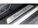 タイカン 4S パフォーマンスバッテリー 4+1シート 4WD 