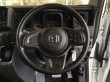 クルーズコントロールも装備しており前車追従機能や加速・減速も自動で制御します。