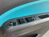★電動格納式ドアミラー★ドアミラーの折り畳みはもちろん、ミラーの調整もボタンで合わせられます!