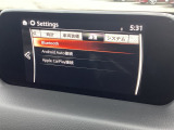 Apple CarPlayやAndroid Autoに対応!通話やメッセージの送受信や音楽を聴いたり、マップで目的地を調べることができますよ。