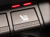 ●フロントシートヒーティング:運転席・助手席共に調節が可能なシートヒーターを装備しております。季節を問わず快適にご使用いただけます。