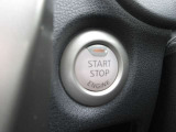 プッシュスターター。ボタンを押すだけで 素早く簡単にエンジンを始動できます。
