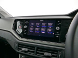 純正オプションである”Discover Media”8インチの大画面で、車両を総合的に管理するインフォテイメントシステムです。