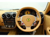 ・カラードシートベルト(ブラウン)・リアパークセンサー・フェラーリバッグ・スペアタイヤ・ETC車載器