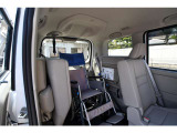 私たちは福祉車両の専門家です。様々なアドバイスが出来ます。詳しくは当社ホームページにて。福祉車両専門店ホームページ。http://sakaide-j.com/※車いすは見本です。