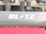 【BLITZタワーバー】お車の剛性を高めるタワーバーを装備。よりスムーズなコーナリング走行が可能となり、走りも楽しめます。