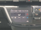 ◆エアコン◆温度の設定をしてAUTOボタンを押すだけ簡単。車内を快適な温度に保ってくれます