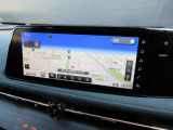 地図やエンターテインメント情報など表示するEV専用NissanConnectナビゲーションシステムの12.3インチワイドディスプレイです♪