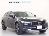 「VOLVO SELEKT CAR]は車歴や走行距離、さらに内外装・機関において、厳格な基準をクリアしたボルボ認定中古車です。