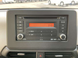 CD一体型AM/FMラジオチューナーです。AUX接続も可能です。