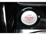 ワンプッシュでエンジンスタート、キーを取出す必要がありません。エンジンスタートストップ  ボタンです。