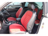 (運転席/助手席)安全装備をオプションで追加するのは日本的発想。フォルクスワーゲン車はサイドエアバッグを全車標準で装備しております
