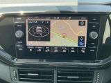 見やすいタッチスクリーンの「Discover Pro」。ナビゲーションの域を超える車両を総合的に管理するインフォテイメントシステム。