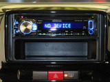CDレシーバー付。AM/FMラジオで休憩を楽しんだり交通渋滞や天気などの情報を取り入れられます。