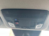 【Honda CONNECT】万が一の時、車と緊急サポートセンターがボタン一つでつながります。さらに、エアバックが展開したときは自動で通報します。