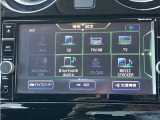 ブルートゥース接続・DVDビデオ再生機能・TV・ラジオ視聴・SDカードへのCD音楽録音が可能です。