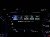 マルチインフォメーションディスプレイでは、運転情報の確認だけでなく、トヨタセーフティセンスの各種設定なども可能です。