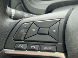 ■ステアリングスイッチ■ハンドル手元でオーディオの操作が簡単に出来ます。運転中でもナビまで手を伸ばさずに操作が出来て安心です。