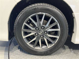 【タイヤ・ホイール】205/60R16の純正アルミタイヤになります。スタッドレスタイヤもこのサイズをお求め下さい。